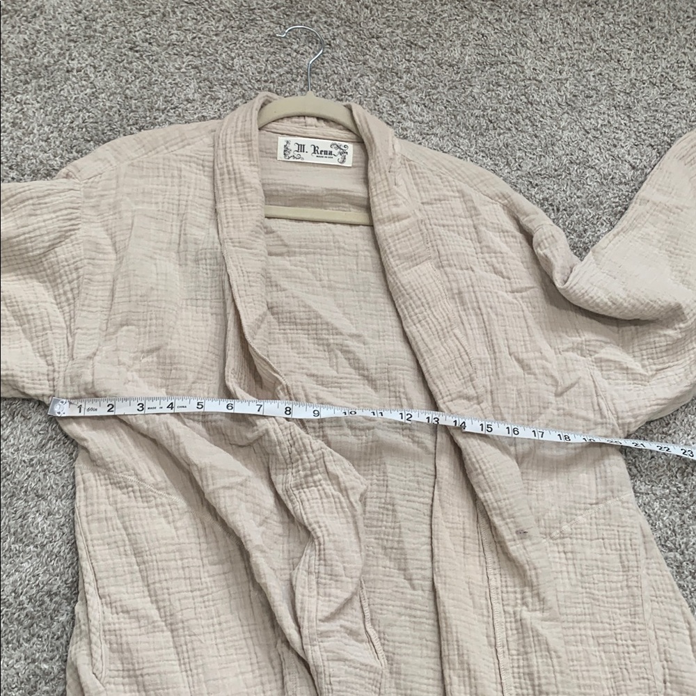 M. Rena Beige Double Gauze Open Front Short Sleeve Cardi - Picture 6 of 7